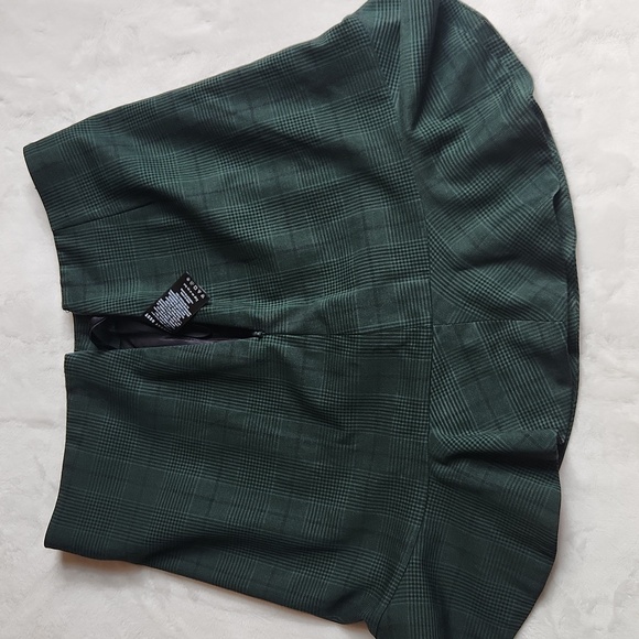 ARITZIA, SUNDAY BEST, Fall, Spring, School Girl, Forest Green, Mini Skirt Sz 4 - Picture 3 of 6